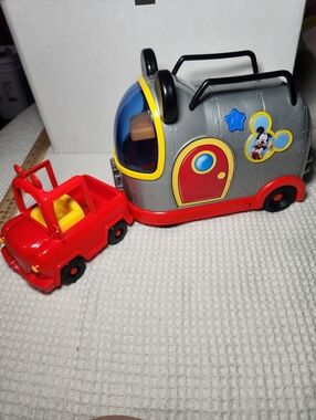 Disney Mickey Mouse Red & Gray Toy Tow Truck and Camper Playset